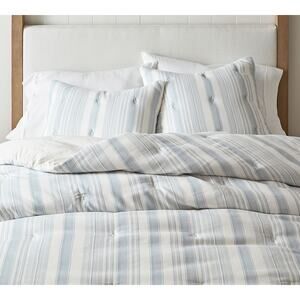 New Pottery Barn Hawthorn Stripe Cotton
Comforter, King/Cal. King chambray $219